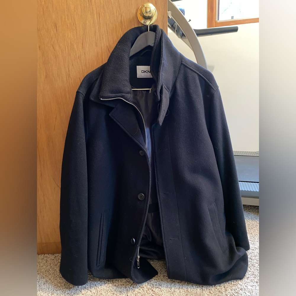 DKNY, Black Winter Peacoat LIKE NEW, size 46R